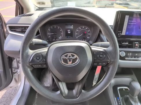 Used 2024 Toyota Corolla LE FWD image 14