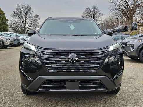 New 2026 Nissan Rogue SV image 2