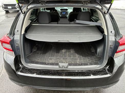 Used 2022 Subaru Impreza Premium image 13