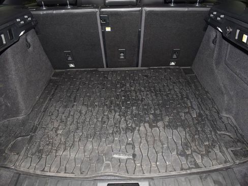 Used 2017 Jaguar F-PACE S image 16