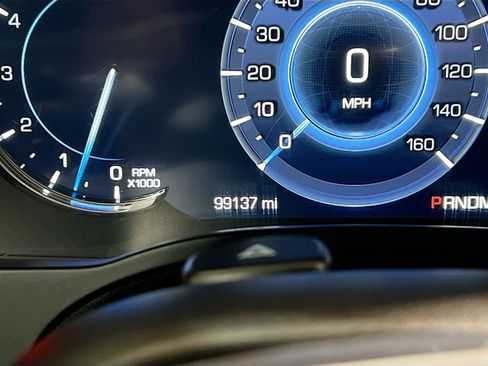 Used 2016 Cadillac Escalade Platinum image 8