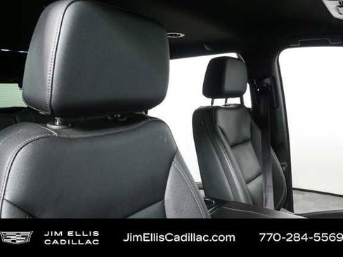 Used 2025 Chevrolet Tahoe LT RWD image 21