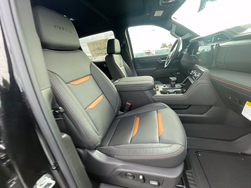 New 2026 GMC Sierra 1500 AT4 w/ AT4 Premium Package AWD/4WD image 30