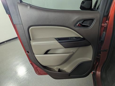 Used 2016 GMC Canyon SLT w/ Driver Alert Package image 15