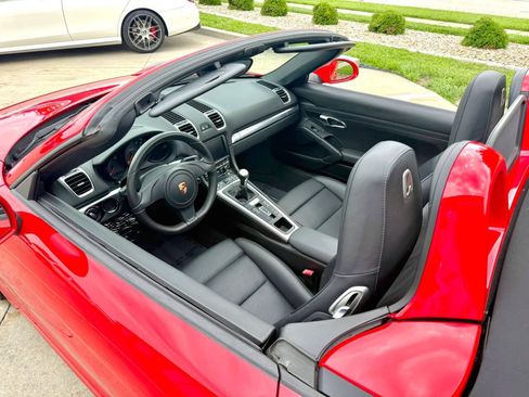 Used 2015 Porsche Boxster RWD image 14