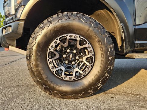 Used 2025 Ford F150 Raptor w/ Equipment Group 803A Raptor R AWD/4WD image 13