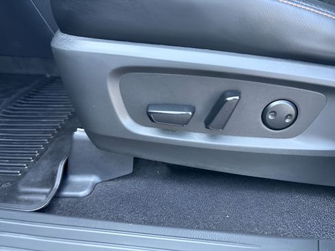 Certified 2024 Nissan Pathfinder Rock Creek AWD/4WD image 35