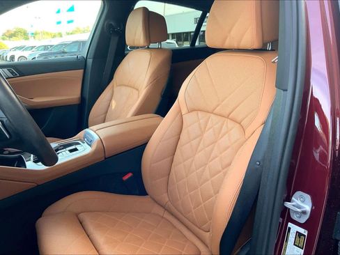 Certified 2025 BMW X6 xDrive40i image 7