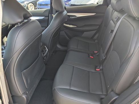 Used 2019 INFINITI QX50 Essential w/ Proactive Package image 11