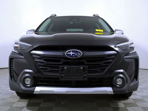 Used 2025 Subaru Outback Touring XT image 5