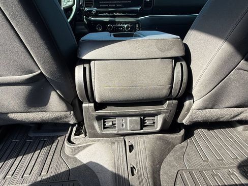 Certified 2023 GMC Sierra 1500 Elevation w/ LPO, Elevation Black Package AWD/4WD image 33