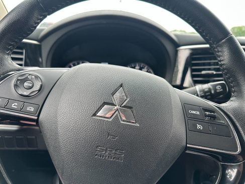Used 2019 Mitsubishi Outlander SE AWD/4WD image 21