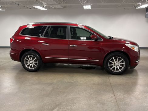 Used 2017 Buick Enclave Convenience w/ Trailering Package FWD image 7