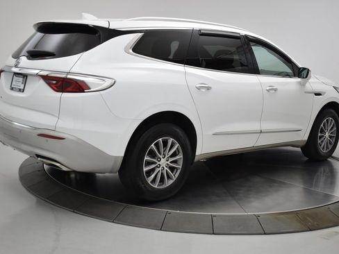 Used 2022 Buick Enclave Essence FWD image 21