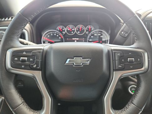 Used 2022 Chevrolet Silverado 1500 LT Trail Boss w/ Safety Package AWD/4WD image 19