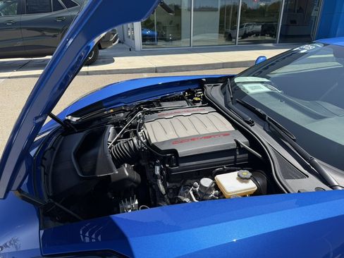 Used 2019 Chevrolet Corvette Stingray Coupe w/ Battery Protection Package RWD image 29