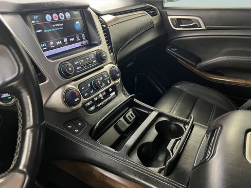 Used 2019 GMC Yukon Denali AWD/4WD image 23