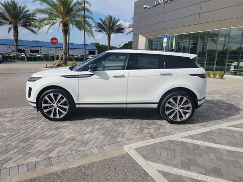 New 2026 Land Rover Range Rover Evoque S image 2
