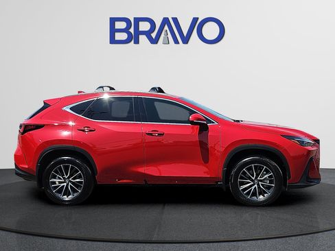 Used 2025 Lexus NX 250 FWD w/ Accessory Package (2T) image 5