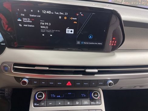 Used 2025 Hyundai Palisade SEL image 18