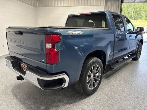 Used 2024 Chevrolet Silverado 1500 LT AWD/4WD image 7