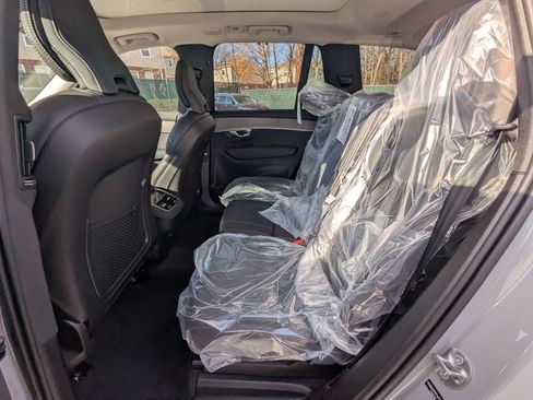 New 2026 Volvo XC90 B6 Ultra w/ Protection Package image 21