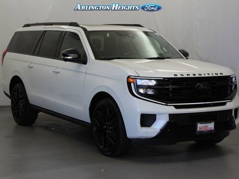 New 2026 Ford Expedition Max Platinum AWD/4WD image 1