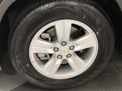 Used 2020 Chevrolet Trax LT FWD image 10