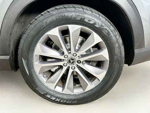 Used 2022 Mercedes-Benz GLE 350 4MATIC w/ Premium Package image 11