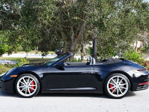 Used 2022 Porsche 911 Carrera 4S image 31