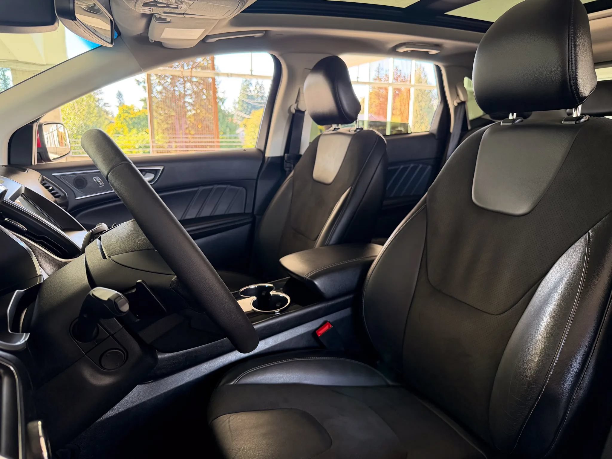 Used 2018 Ford Edge Sport w/ Equipment Group 401A AWD/4WD image 17