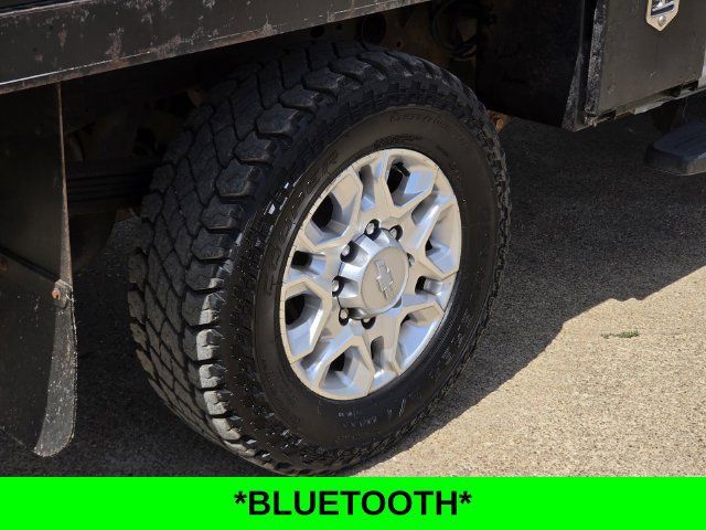 Used 2020 Chevrolet Silverado 2500 LTZ w/ Z71 Off-Road Package AWD/4WD image 10