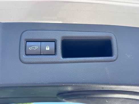 Used 2018 Lexus NX 300h AWD w/ Premium Package image 23