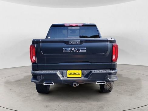 Used 2024 GMC Sierra 1500 AT4 w/ Technology Package image 4