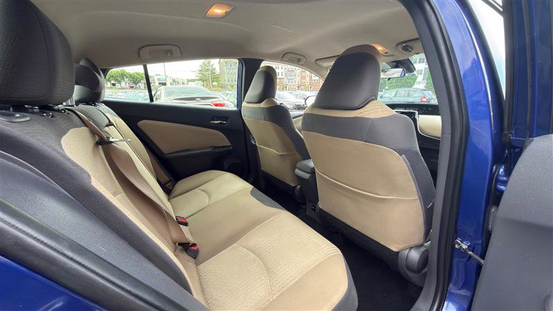Used 2018 Toyota Prius Two w/ Prius Two Safety Plus Package FWD image 18
