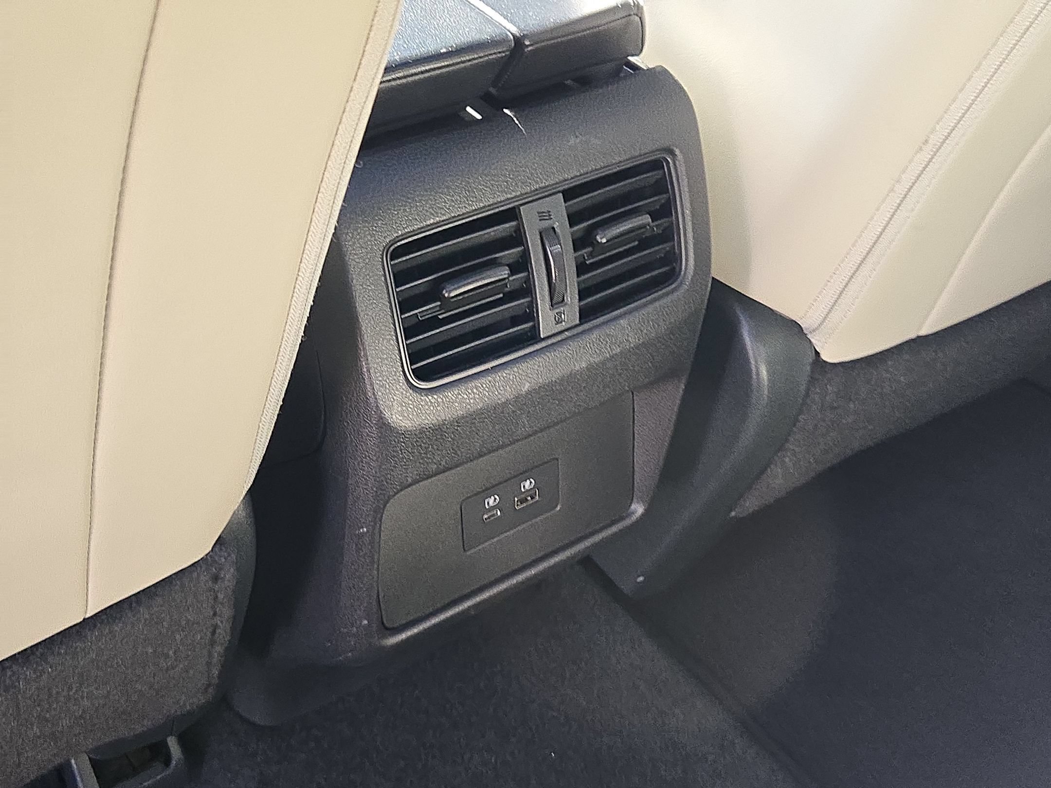 Used 2023 Nissan Rogue SV w/ SV Premium B Package FWD image 25