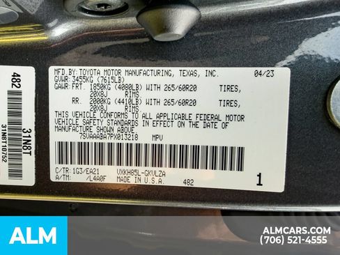 Used 2023 Toyota Sequoia Limited AWD/4WD image 27