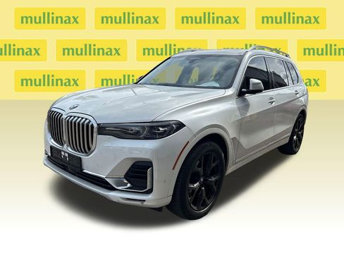 Used 2021 BMW X7 xDrive40i w/ Executive Package AWD/4WD image 4