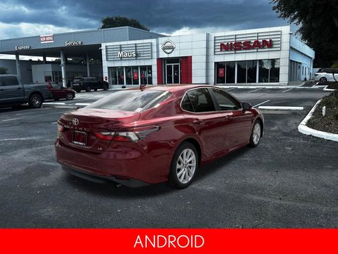 Used 2021 Toyota Camry LE w/ Convenience Package image 4