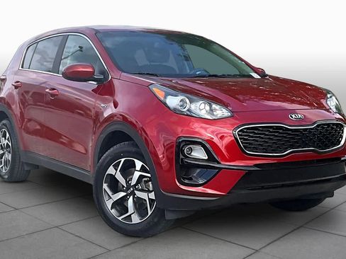 Used 2022 Kia Sportage LX AWD/4WD image 3