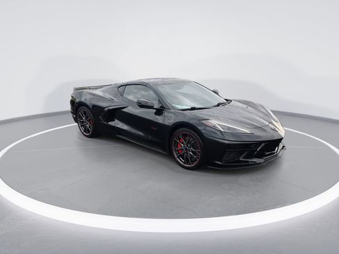 Used 2023 Chevrolet Corvette Stingray Premium Cpe w/ Z51 Performance Package RWD image 2
