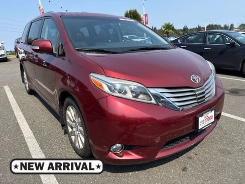 Used 2015 Toyota Sienna Limited Premium w/ Advanced Technology Package FWD image 1