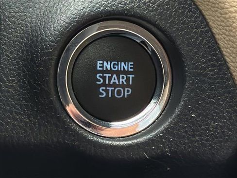 Used 2021 Toyota RAV4 XLE Premium FWD image 24