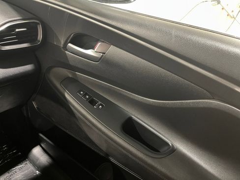 Used 2021 Hyundai Santa Fe SE image 21