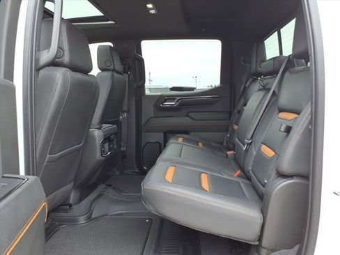 Used 2023 GMC Sierra 1500 AT4 w/ AT4 Premium Package image 20