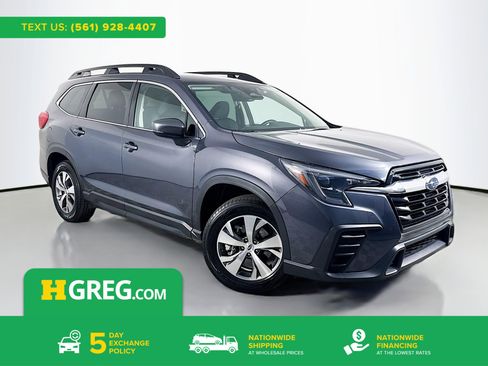 Used 2024 Subaru Ascent Premium w/ Convenience Package image 1