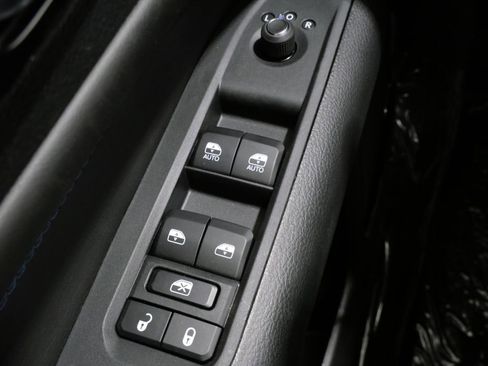 New 2026 Jeep Compass Latitude w/ Sun and Sound Group image 14