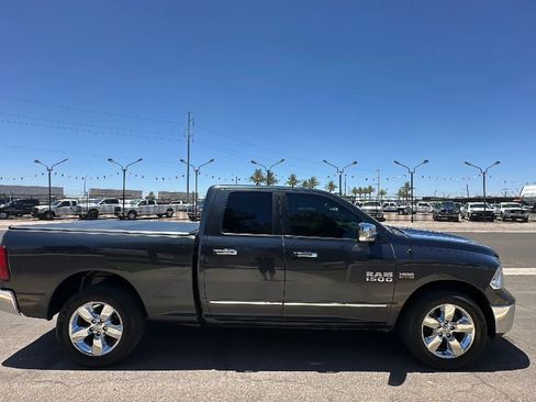 Used 2018 RAM 1500 Big Horn RWD image 5