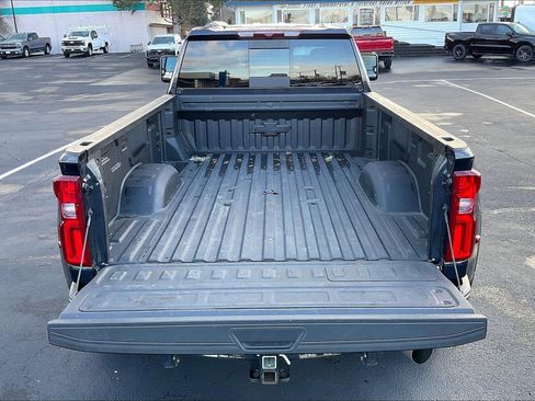 Used 2024 Chevrolet Silverado 3500 LTZ w/ LTZ Convenience Package image 35