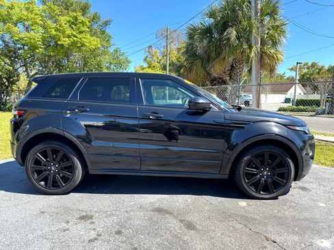 Used 2014 Land Rover Range Rover Evoque Dynamic image 2